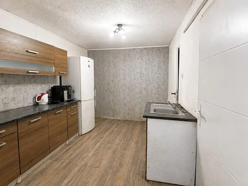 Prodej rodinného domu 100 m², pozemek 1594 m², Hrušovany u Brna – náhled fotky 1