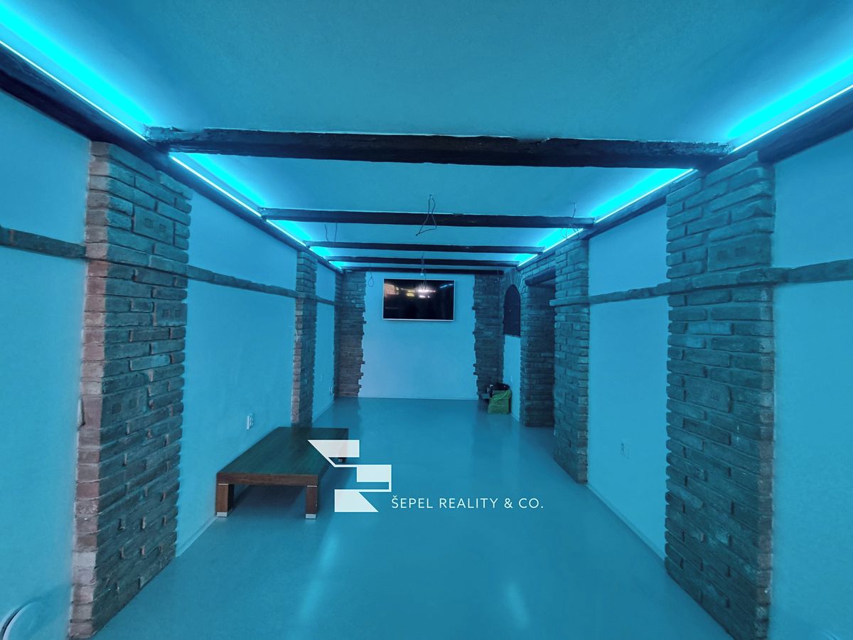 Pronájem restaurace 154 m² – fotografie 2
