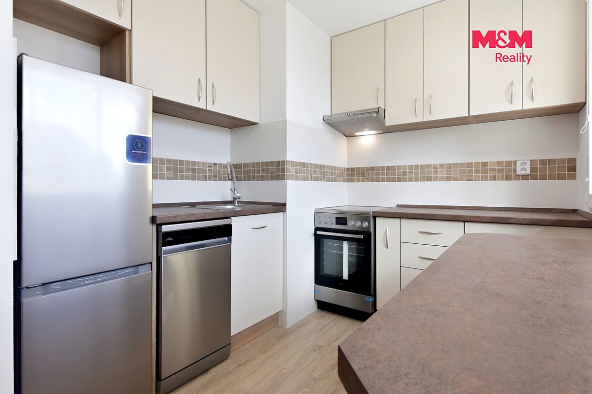 Pronájem bytu 2+kk 48 m² – fotografie 2