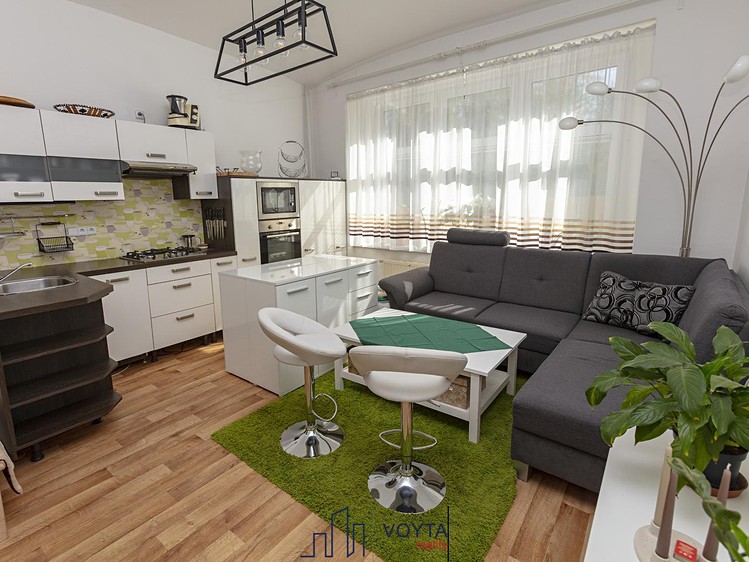 Будинок на продаж, 320 м² (4 з 28)