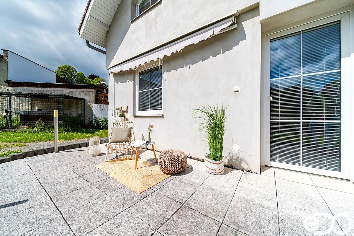 Prodej rodinného domu 152 m², pozemek 677 m² – fotografie 2