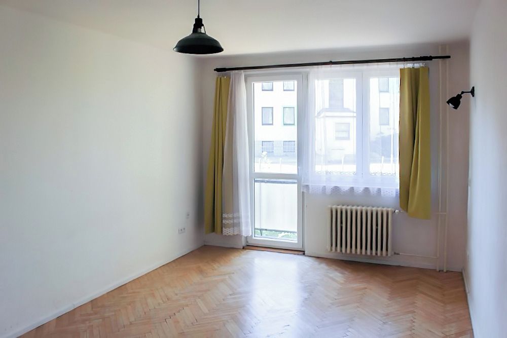 Pronájem bytu 3+1 90 m² – fotografie 2