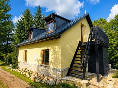 Prodej  rodinného domu 92 m², pozemek 1 544 m²
