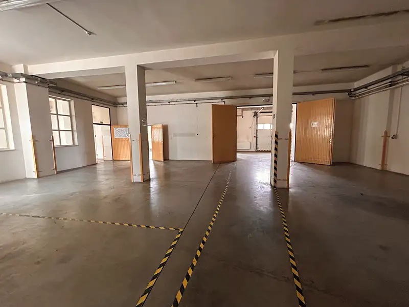 Pronájem výrobní haly, prostoru 1663 m², Dobrovice – náhled fotky 3