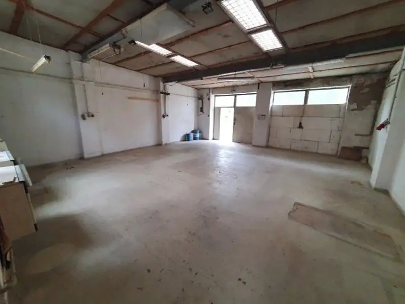 Pronájem skladového prostoru 85 m², Jihlava – náhled fotky 2