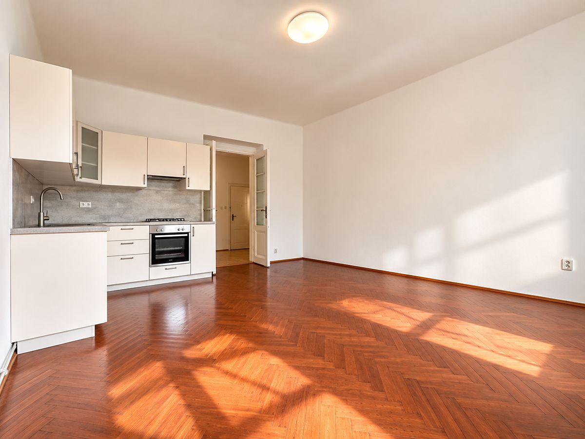 Pronájem bytu 3+kk 82 m²