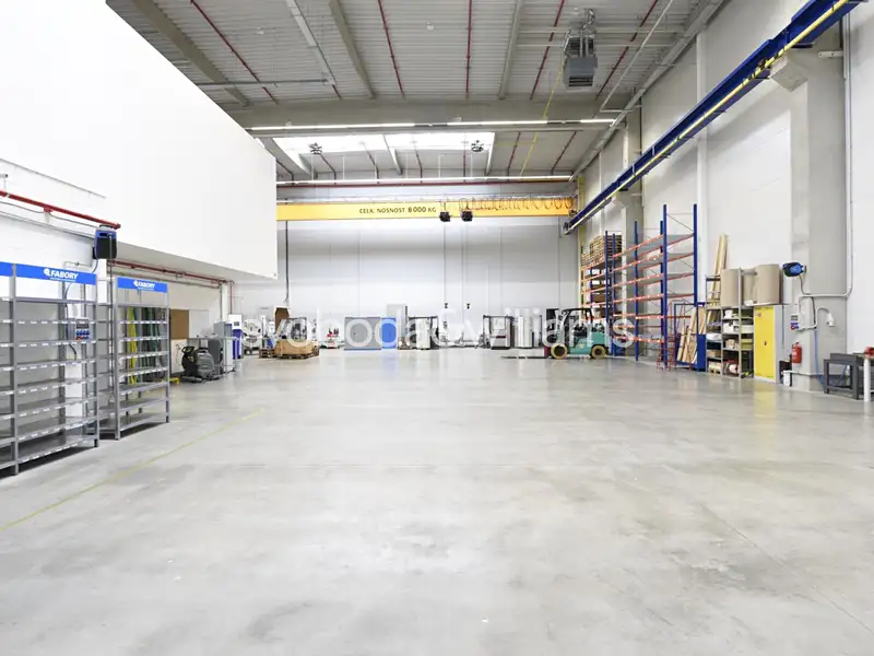 Pronájem skladového prostoru 3064 m², Modřice – náhled fotky 2