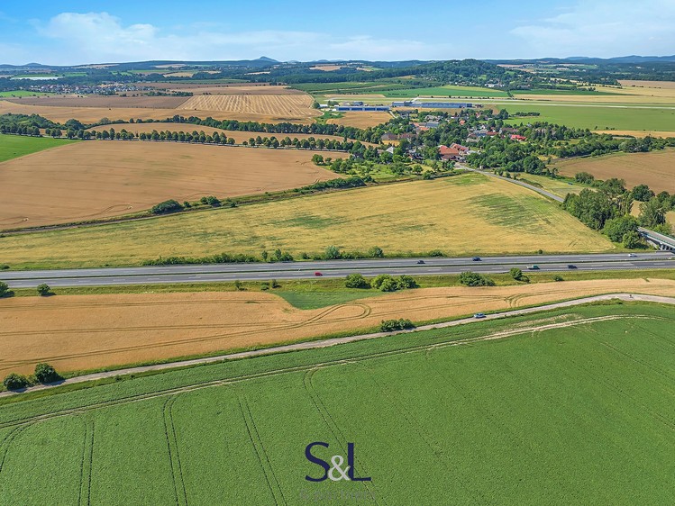 Prodej pozemku, 7 185 m² (1 z 13)