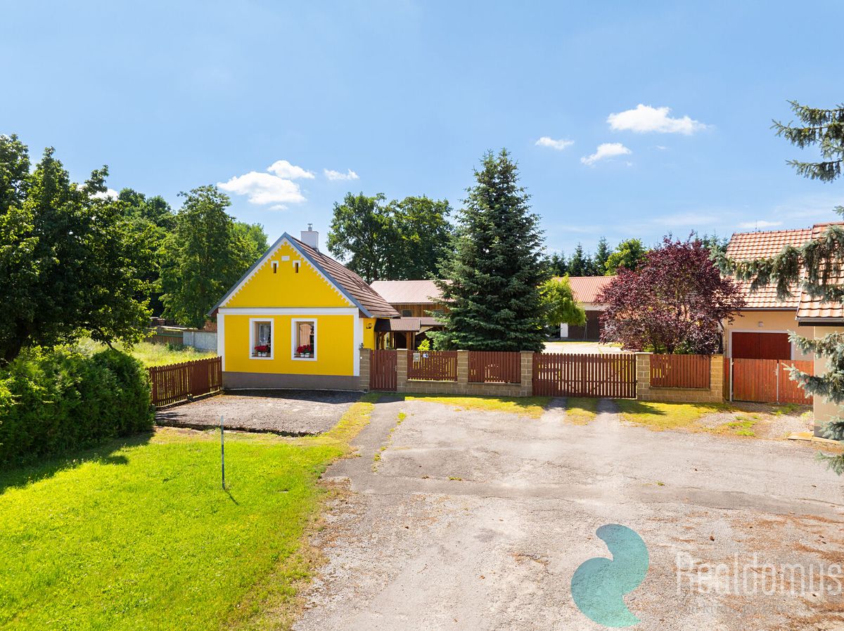 Prodej rodinného domu 165 m², pozemek 7758 m² – fotografie 2