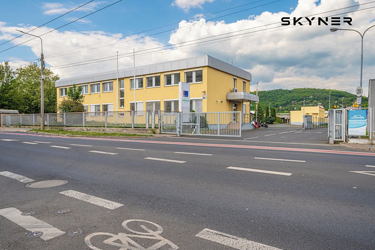 Prodej obchodního prostoru 800 m²