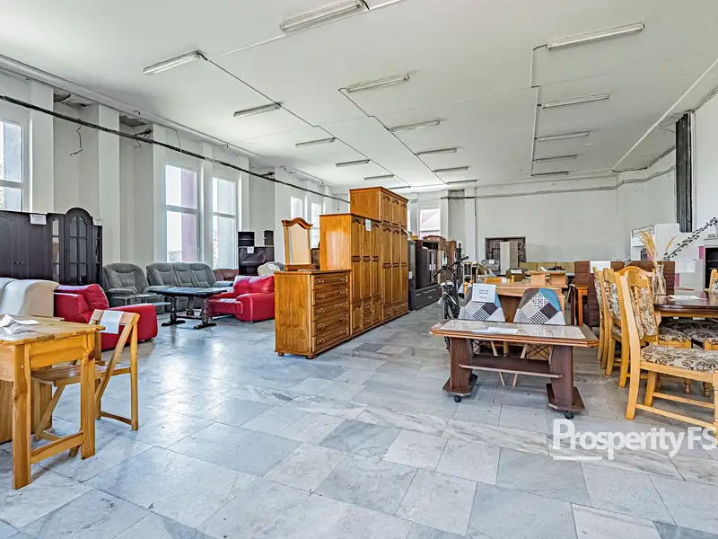 Prodej obchodního prostoru 1500 m², Český Těšín – náhled fotky 3