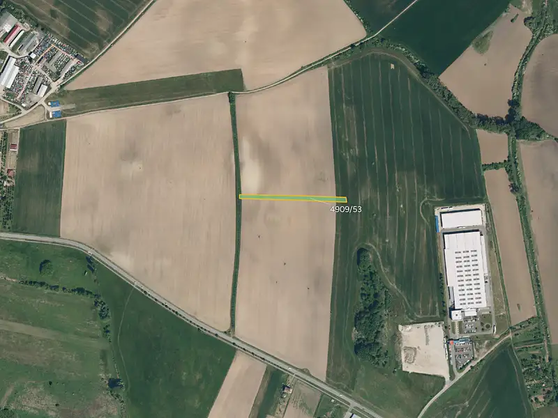 Prodej pole 12700 m², Bzenec – náhled fotky 1