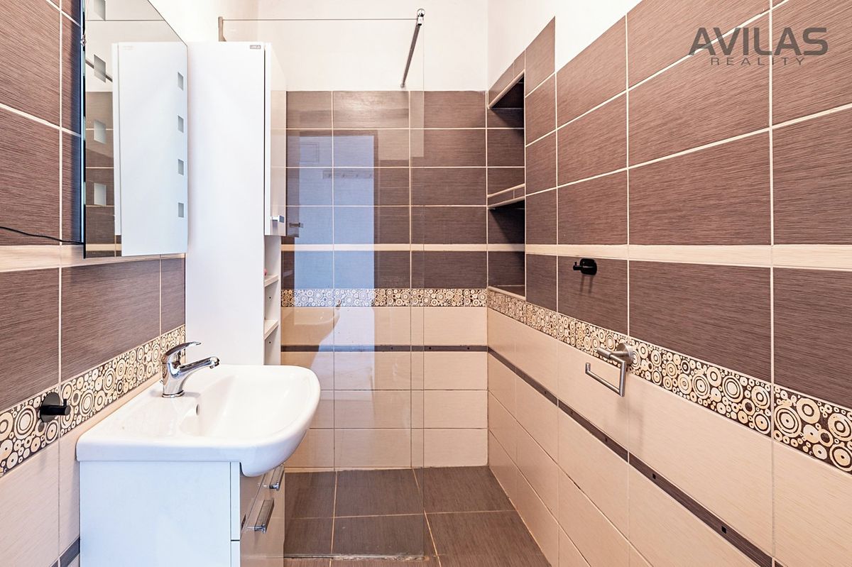 Pronájem bytu 2+1 83 m² – fotografie 4