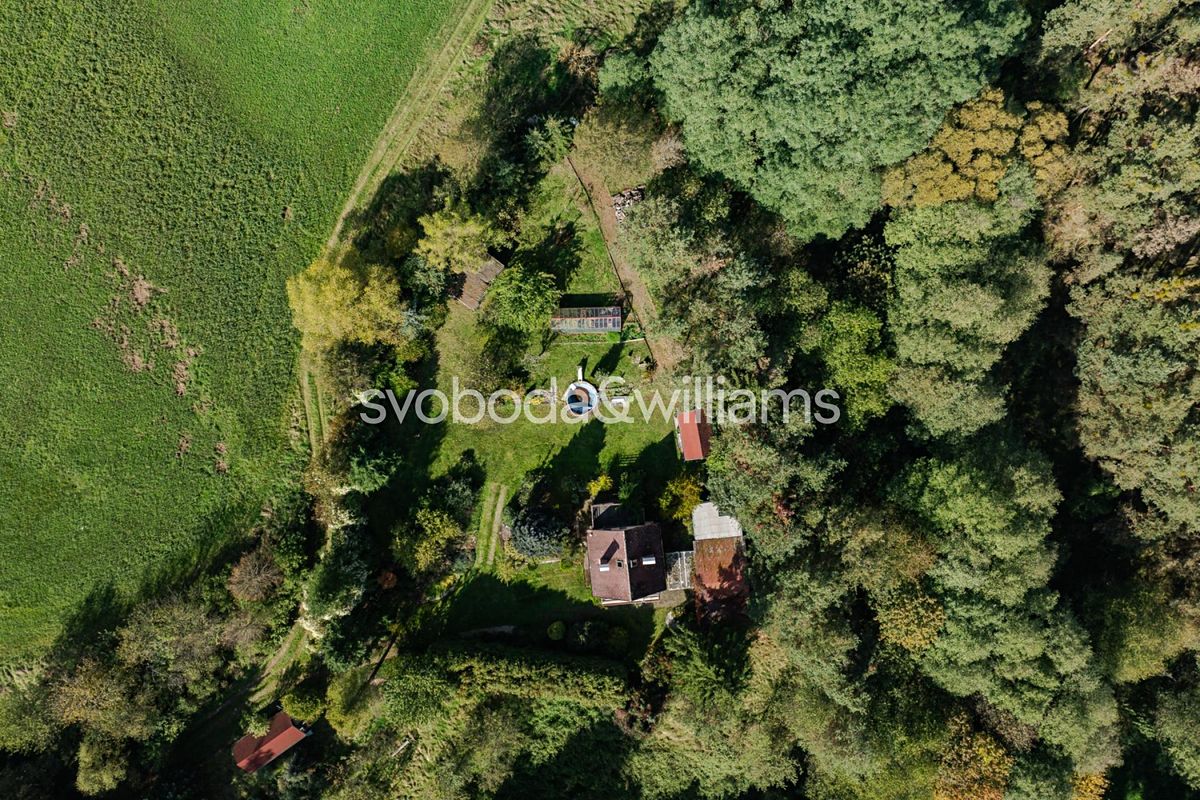 Prodej stavebního pozemku 9175 m² – fotografie 2