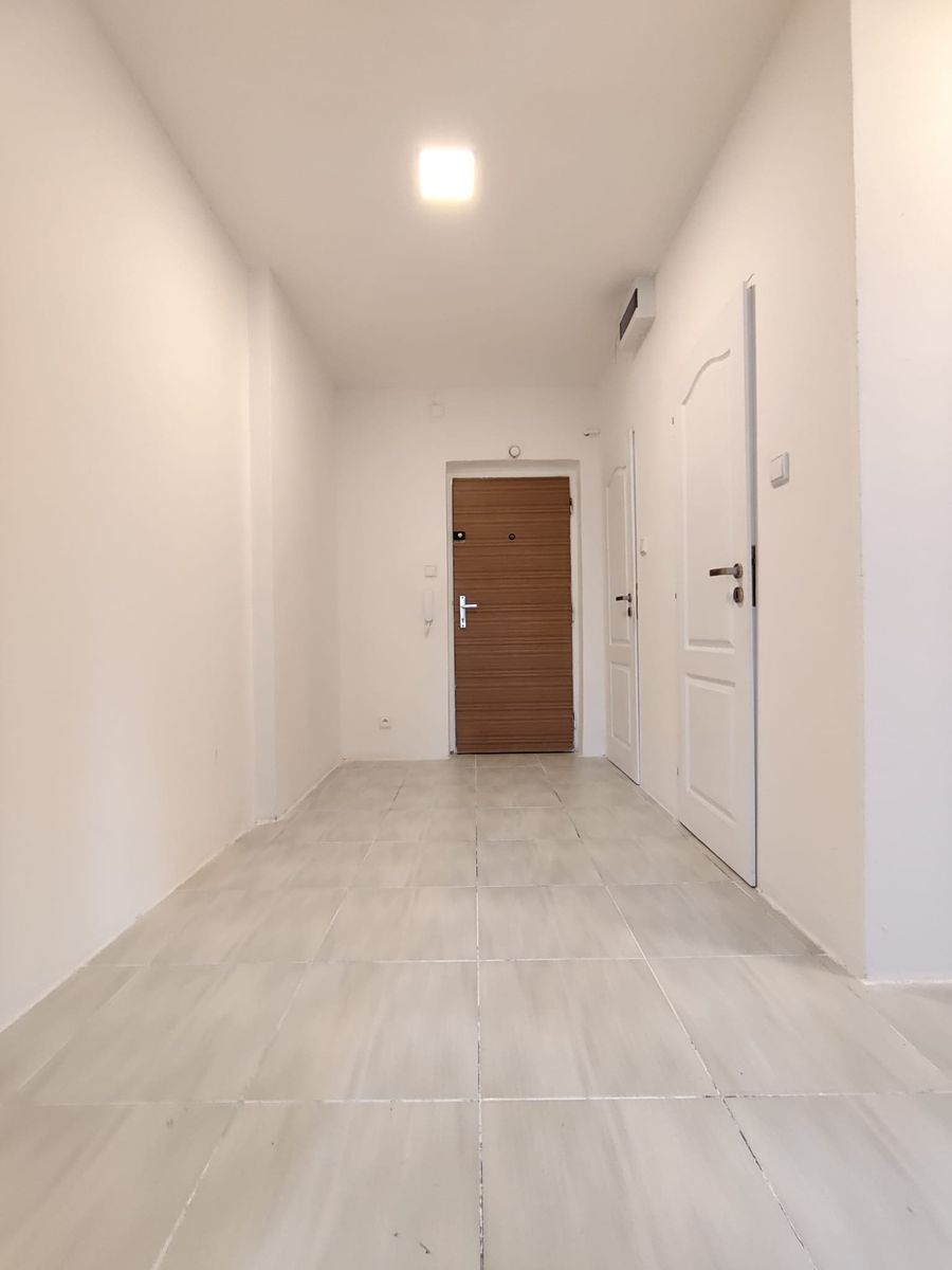 Pronájem bytu 2+1 58 m² – fotografie 3