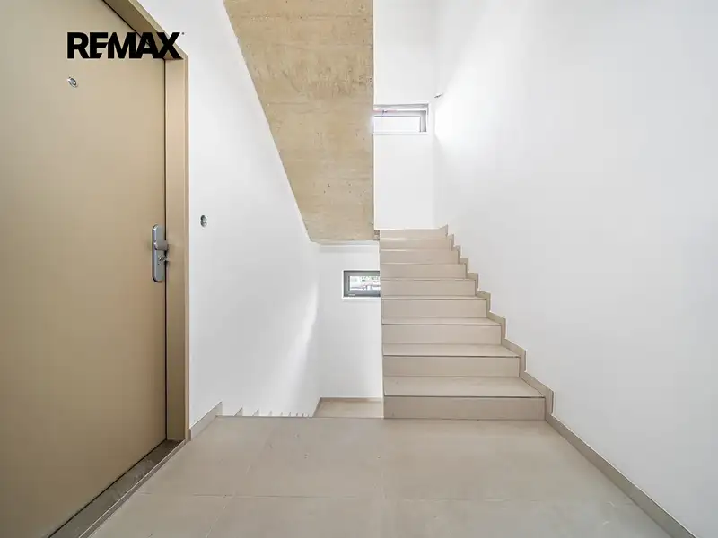 Prodej bytu 3+kk 103 m², Moravany – náhled fotky 3