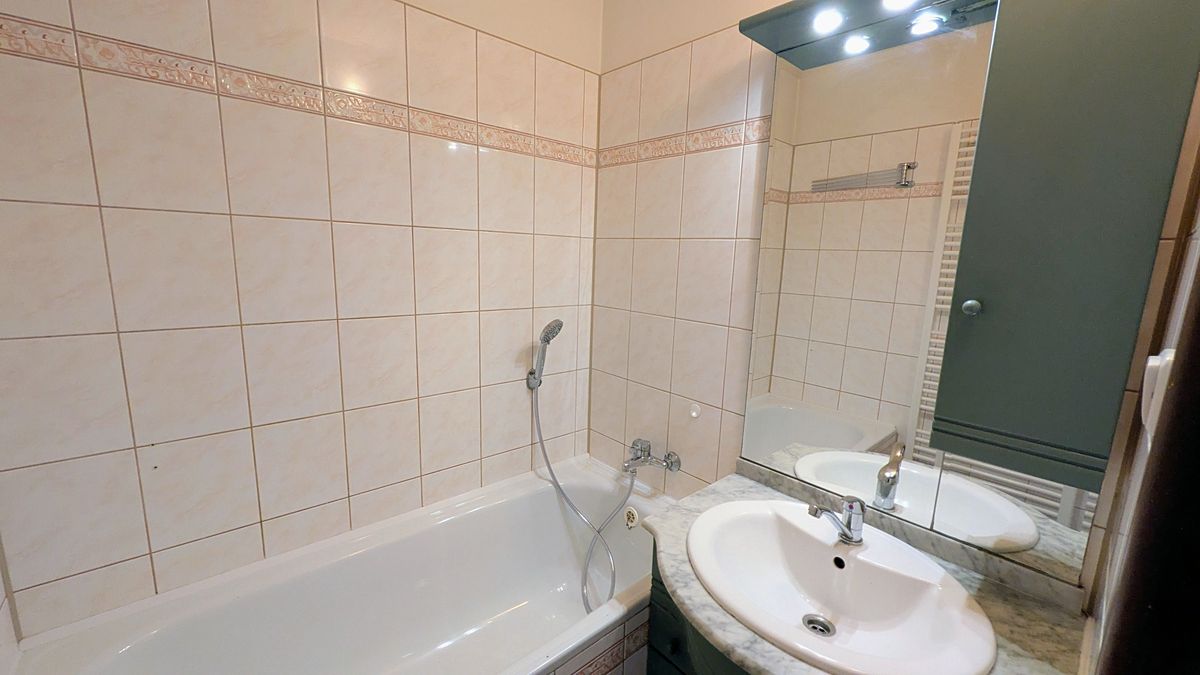 Pronájem bytu 2+1 53 m² – fotografie 5