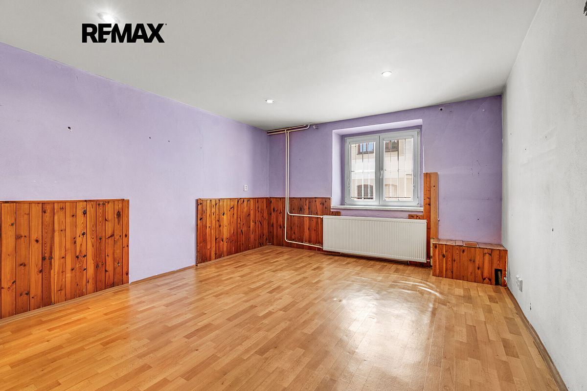 Prodej rodinného domu 186 m², pozemek 390 m² – fotografie 4