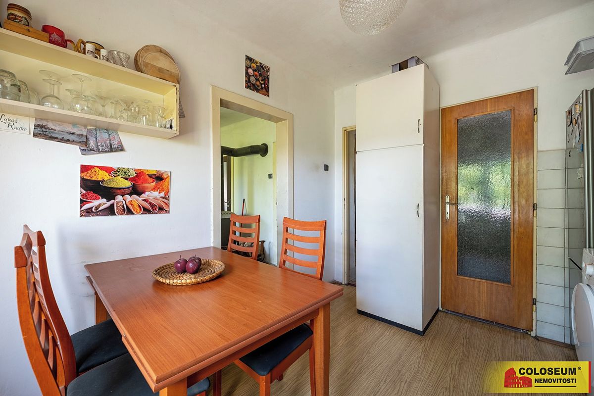 Prodej rodinného domu 150 m², pozemek 714 m² – fotografie 5