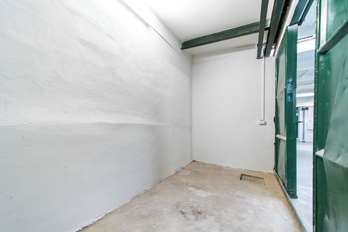 Prodej skladového prostoru 11 m² – fotografie 4