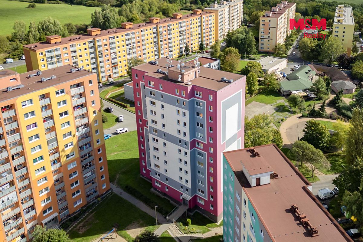 Pronájem bytu 4+1 98 m² – fotografie 3
