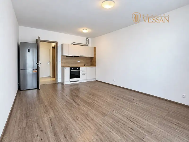 Prodej bytu 1+kk 31 m², Praha – náhled fotky 1