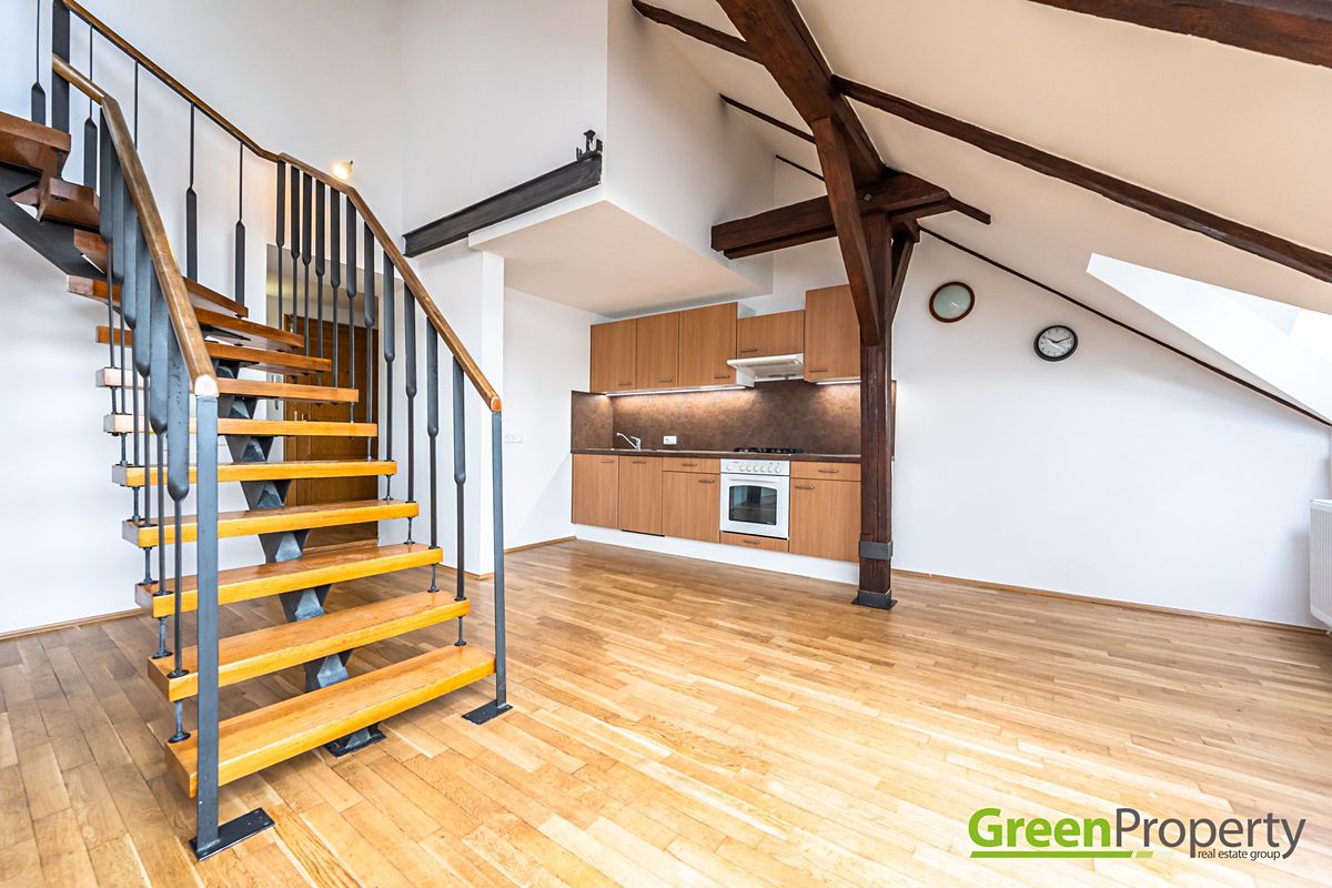 Pronájem bytu 3+kk 101 m² – fotografie 2