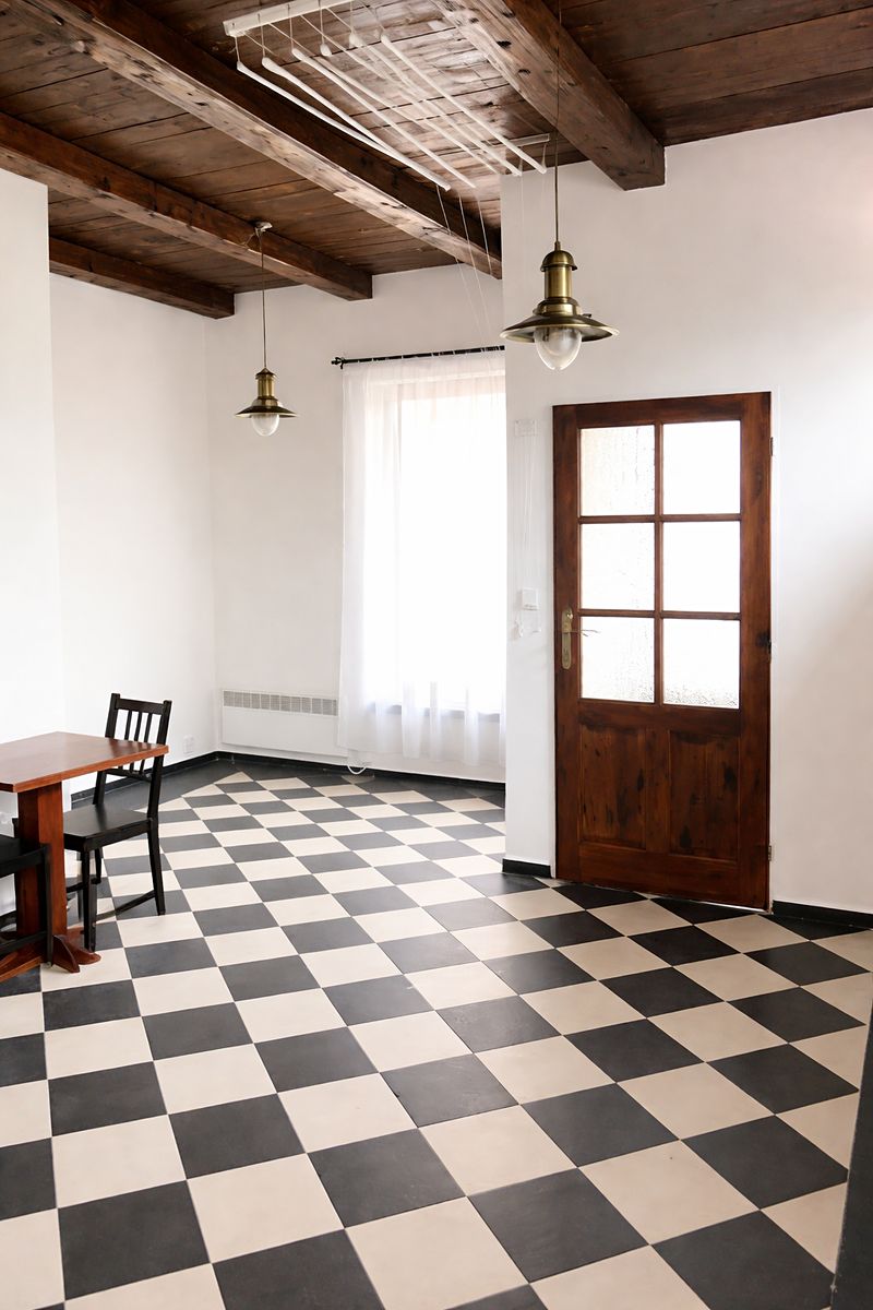 Pronájem bytu 1+kk 34 m²