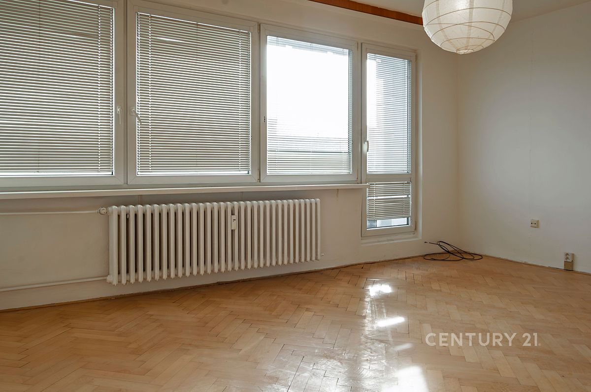 Pronájem bytu 3+1 71 m² – fotografie 3
