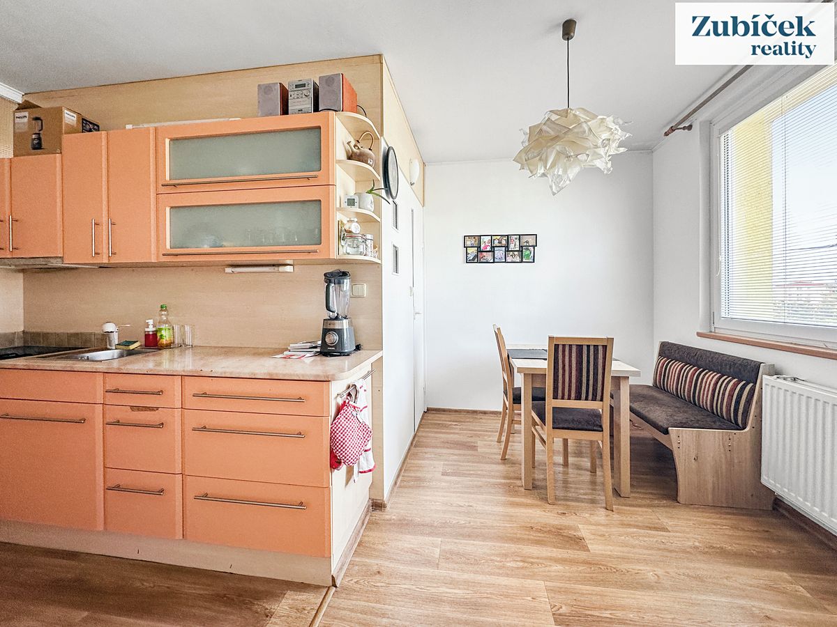 Pronájem bytu 2+1 58 m² – fotografie 5