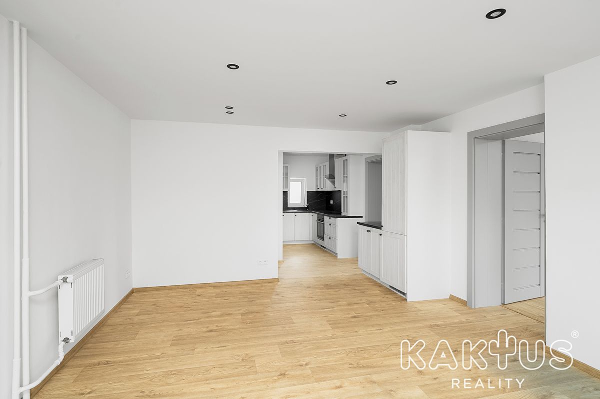 Pronájem bytu 3+kk 88 m² – fotografie 4