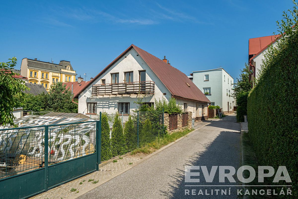 Prodej rodinného domu 200 m², pozemek 359 m²