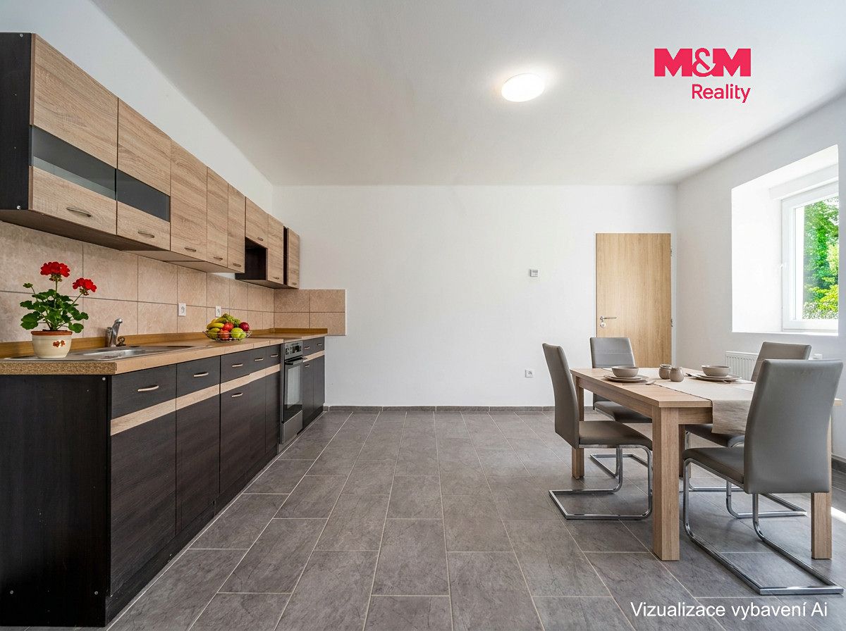 Prodej rodinného domu 187 m², pozemek 762 m² – fotografie 3