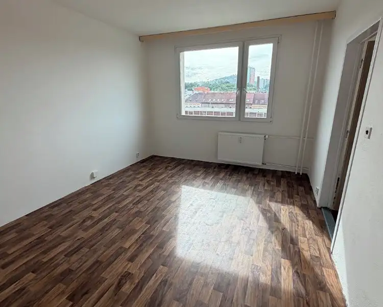 Pronájem bytu 1+1 35 m², Teplice – náhled fotky 2