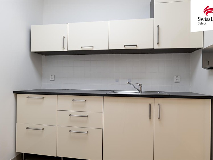 Pronájem komerčního prostoru, 403 m² (13 z 24)