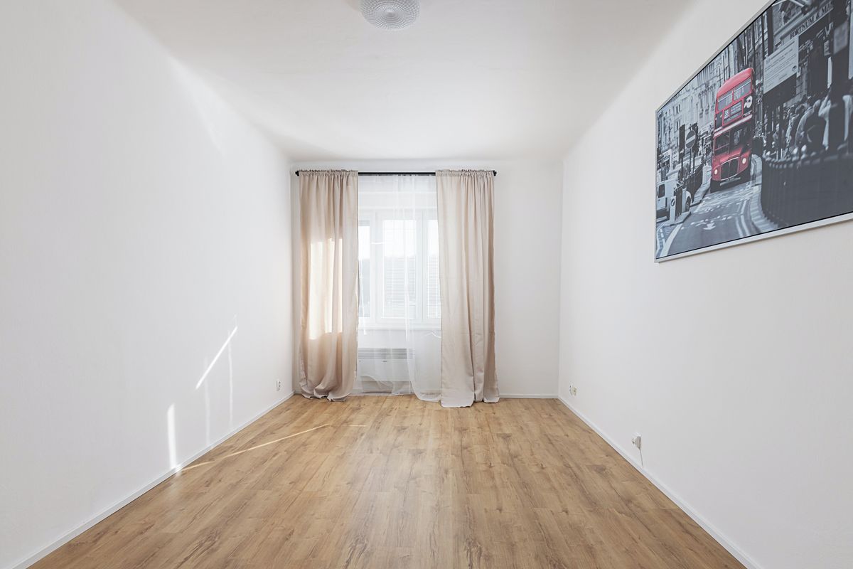 Prodej bytu 2+1 60 m² – fotografie 2