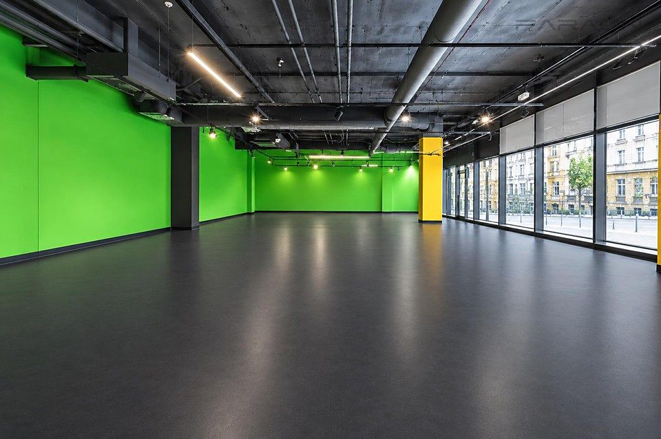 Pronájem obchodního prostoru 174 m² – fotografie 2