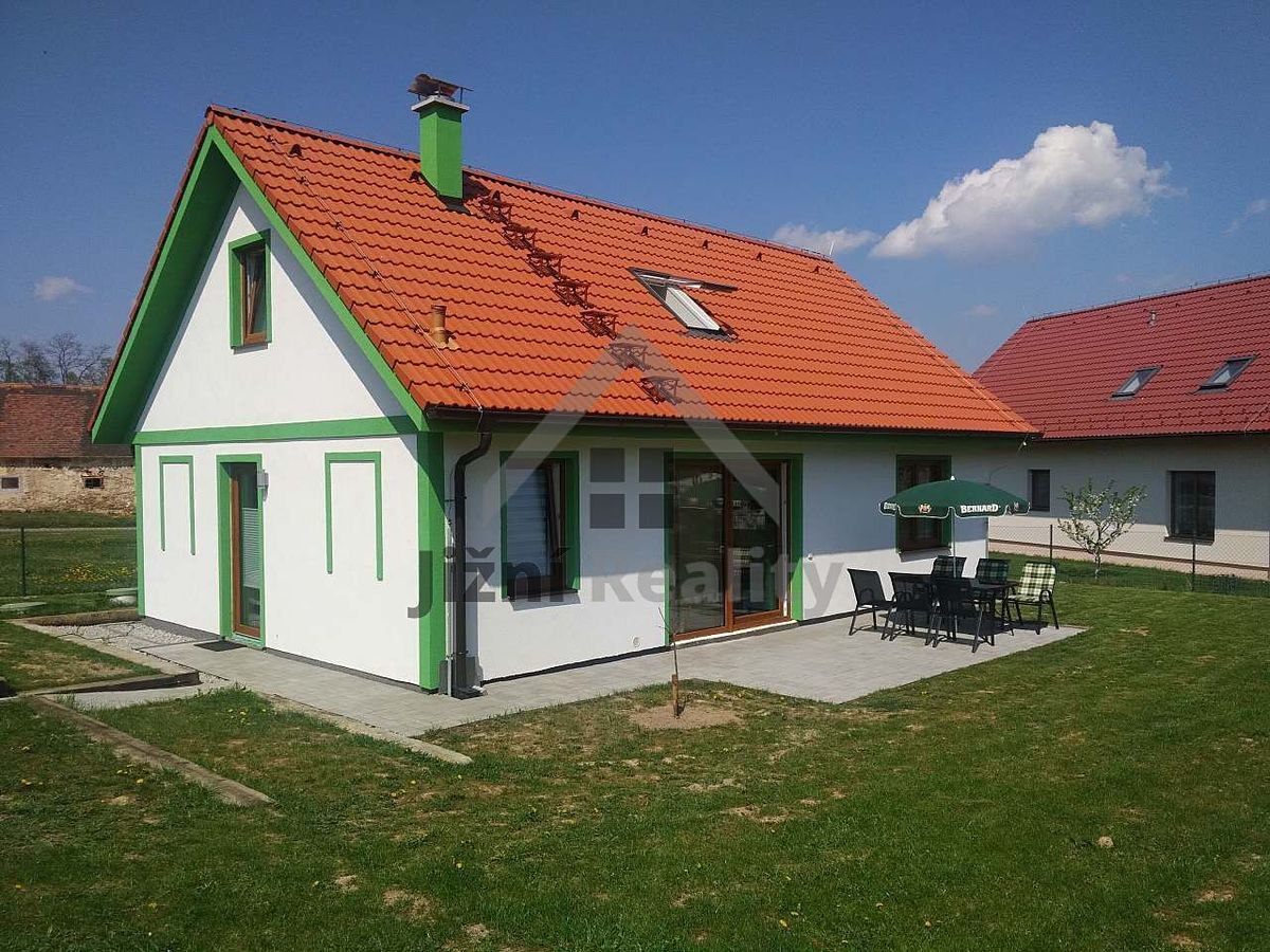 Prodej rodinného domu 120 m², pozemek 622 m²