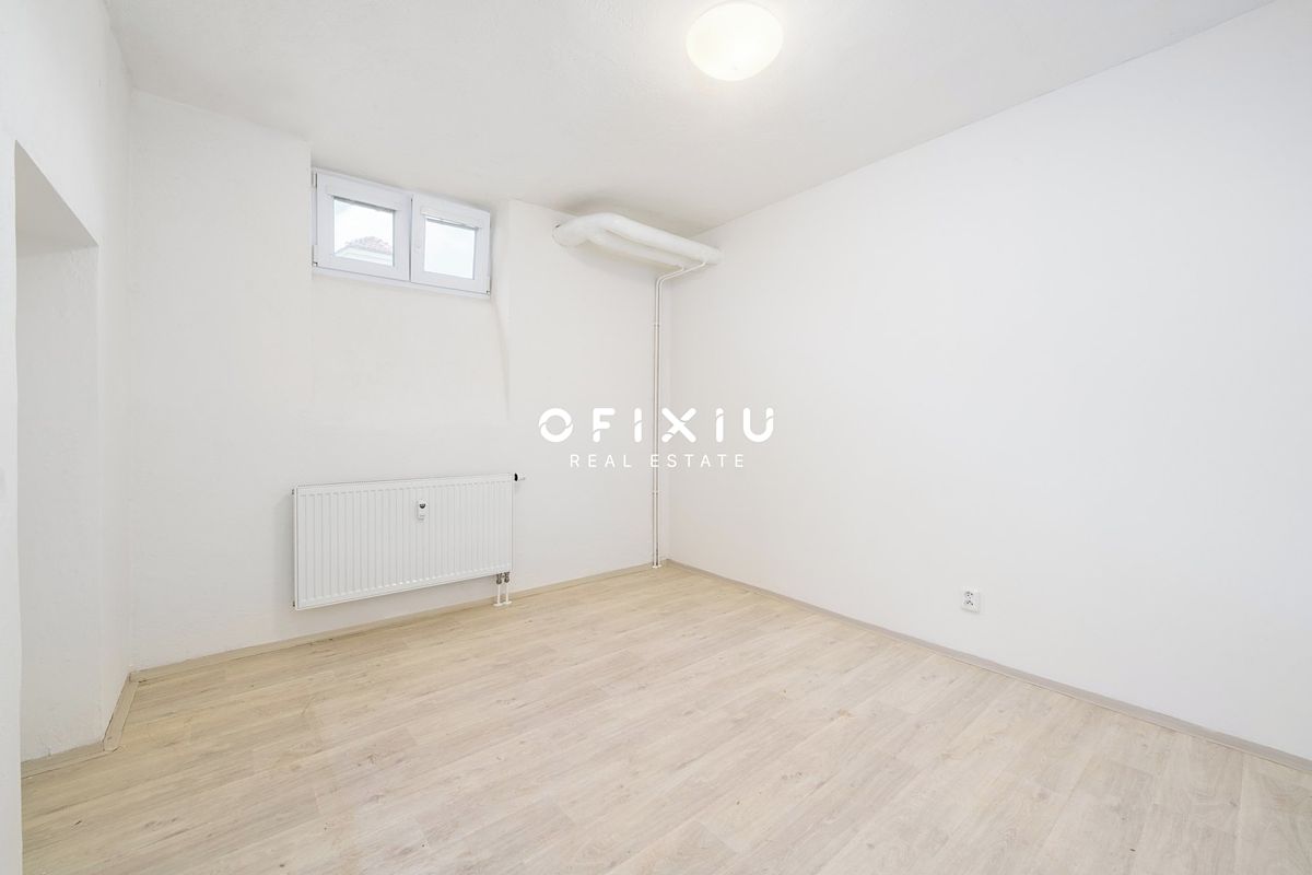 Pronájem bytu 2+kk 40 m² – fotografie 5