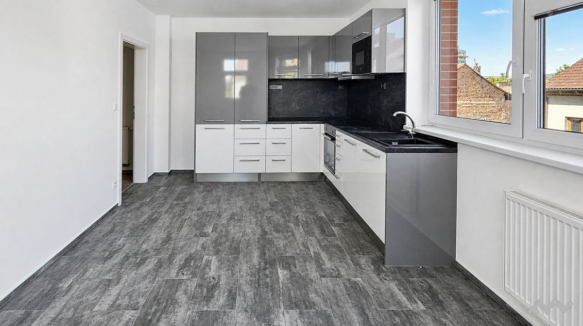 Pronájem bytu 3+kk 61 m² – fotografie 4