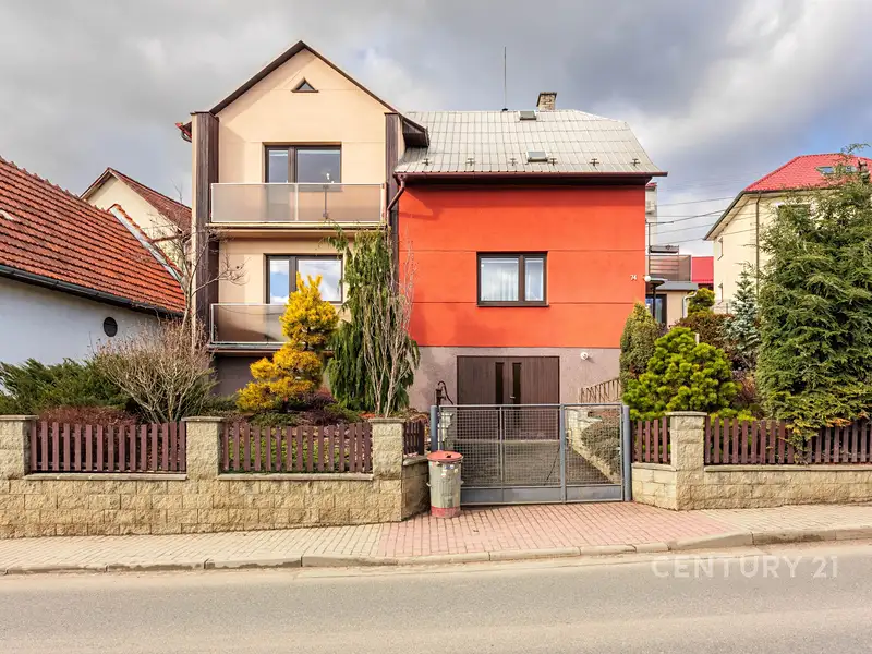 Prodej rodinného domu 229 m², pozemek 646 m², Sehradice – náhled fotky 1