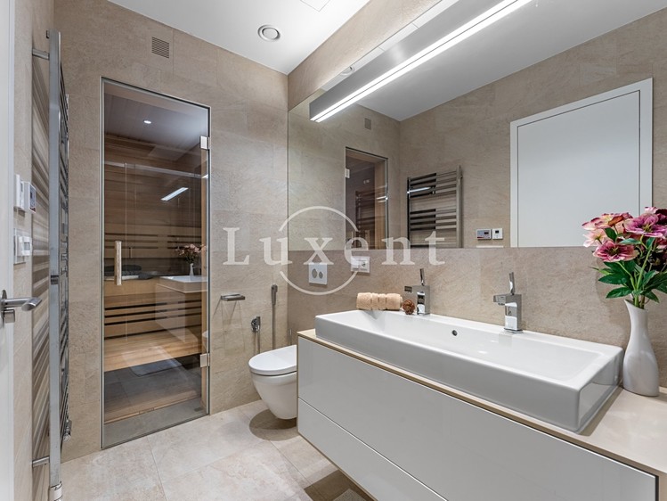 Квартира 5+kk на продаж, 182 м² (13 з 24)