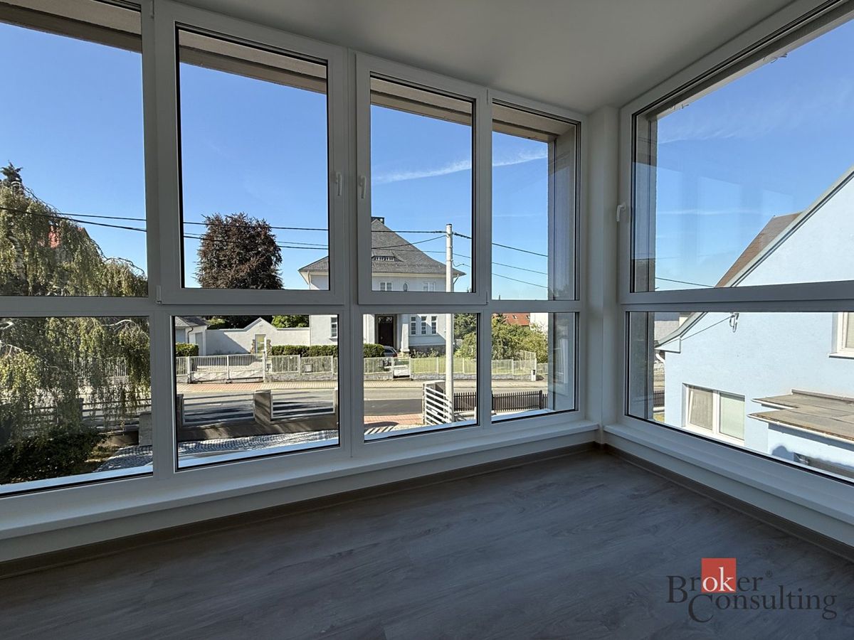 Pronájem bytu 4+kk 88 m²