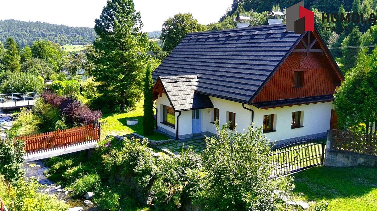 Prodej rodinného domu 177 m², pozemek 945 m²