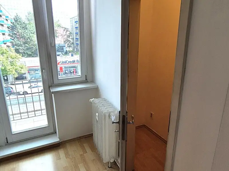 Prodej bytu 2+1 72 m², Praha – náhled fotky 2