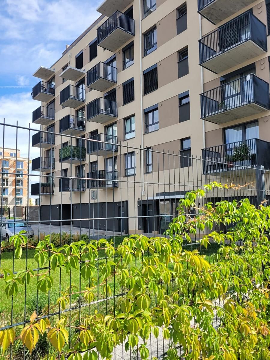 Pronájem bytu 1+kk 38 m²