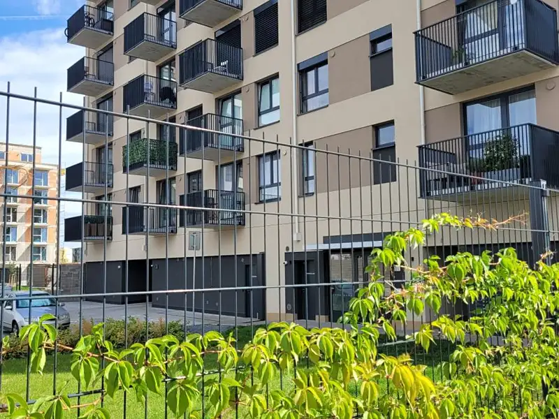 Pronájem bytu 1+kk 38 m², Kralupy nad Vltavou – náhled fotky 1