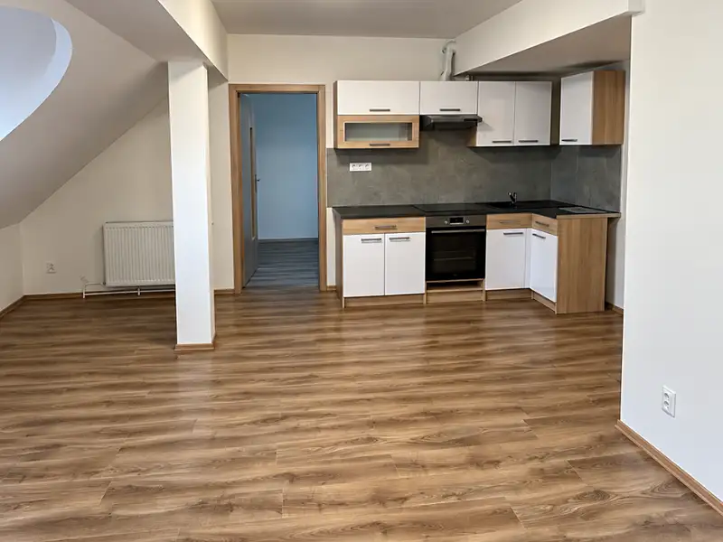 Pronájem bytu 2+kk 62 m², Prostějov – náhled fotky 1