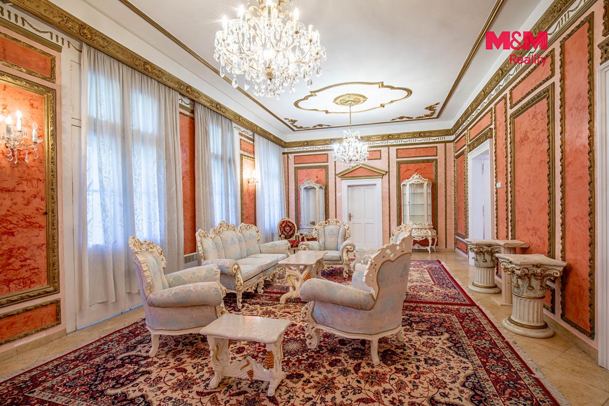 Prodej rodinného domu 621 m², pozemek 3599 m² – fotografie 2