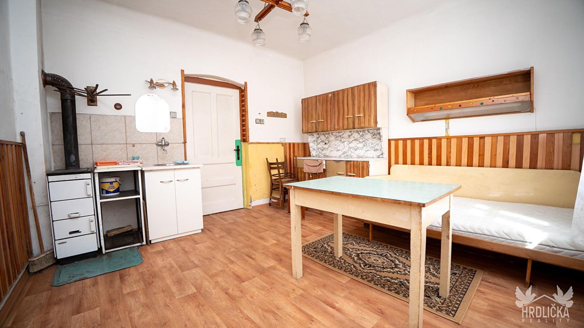 Prodej rodinného domu 120 m², pozemek 1106 m² – fotografie 5